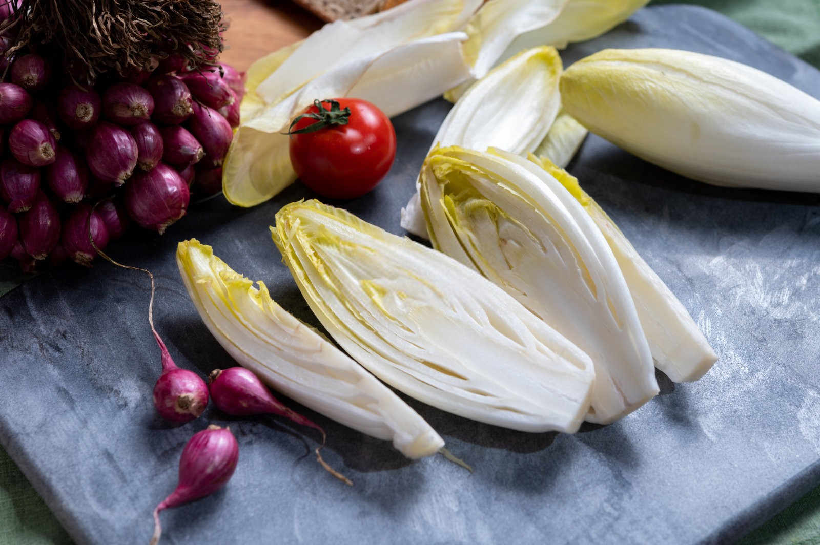 牧草界的绿色宝藏:菊苣的利与弊