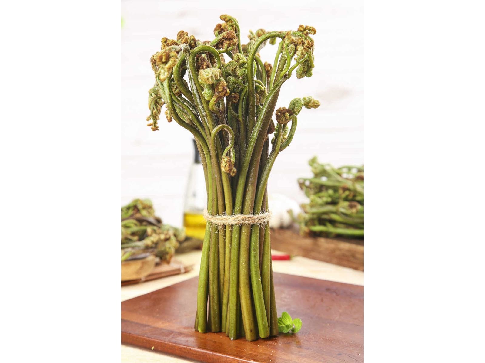蕨菜水溶肥用法和用量是多少？