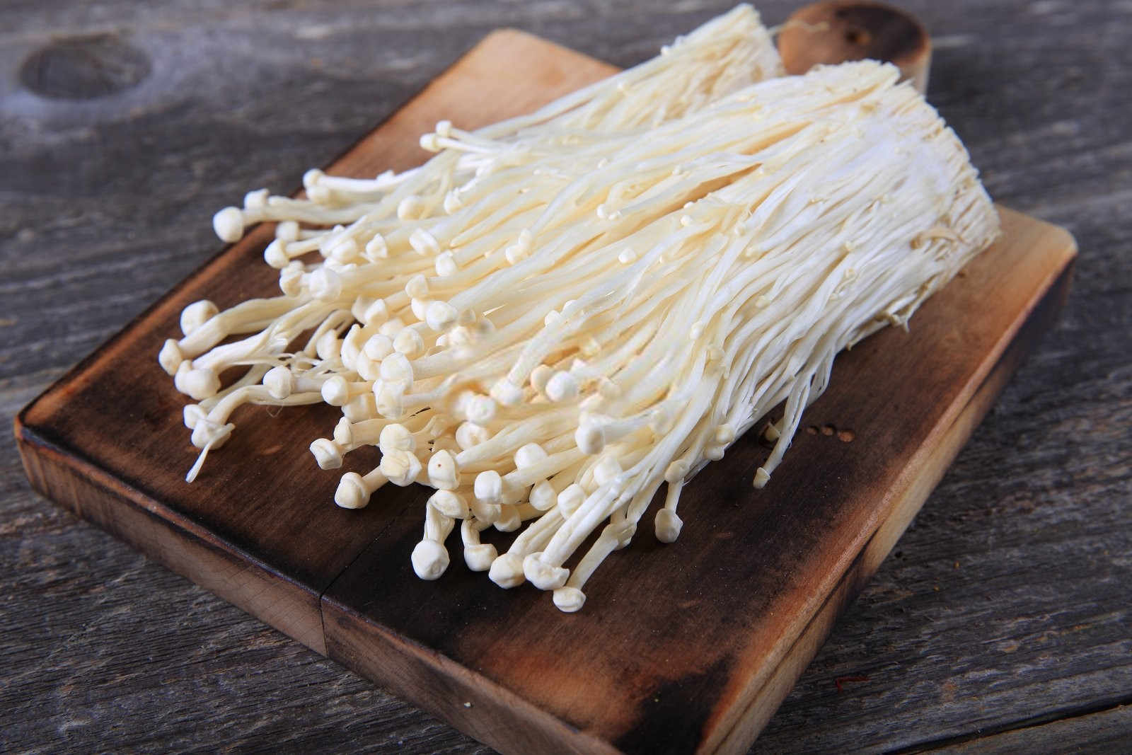 金针菇复合微生物肥料多少钱一袋句容？