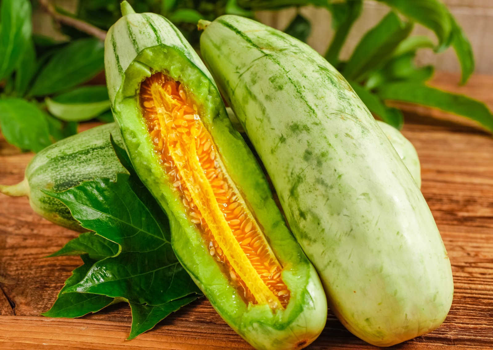 东方2025碳酶功能性水溶肥料有哪些种类的羊角蜜？